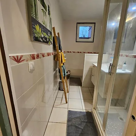 3 Chambres, Calme Et Bien Place Apartment *